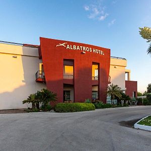 Albatros Hotel